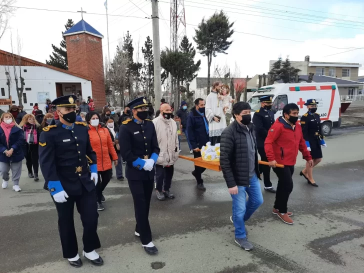 Se realizó la procesión por el Día de San Cayetano en Río Gallegos: mirá las fotos y videos