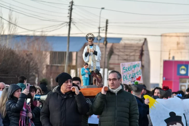 Día de San Juan Bosco: procesión y misa en conmemoración al patrono de la Patagonia en Río Gallegos