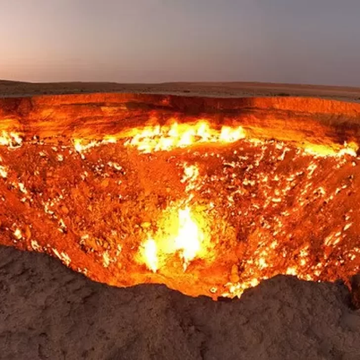 Ordenaron cerrar la “puerta del infierno” en Turkmenistán: ¿Cuál es el origen de este pozo de fuego? Ordenaron cerrar la “puerta del infierno” en Turkmenistán: ¿Cuál es el origen de este pozo de fuego?
