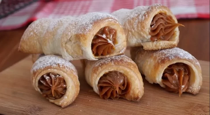 Receta de facturas caseras: cómo hacer medialunas y cañoncitos con dulce de leche