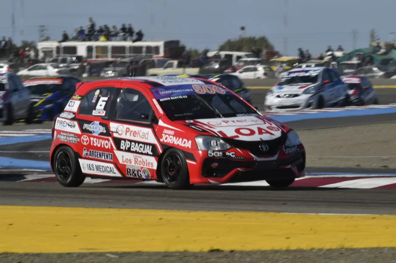 Turismo Nacional: Renzo Blotta se quedó con la serie más rápida y saldrá primero en la final de la Clase 2
