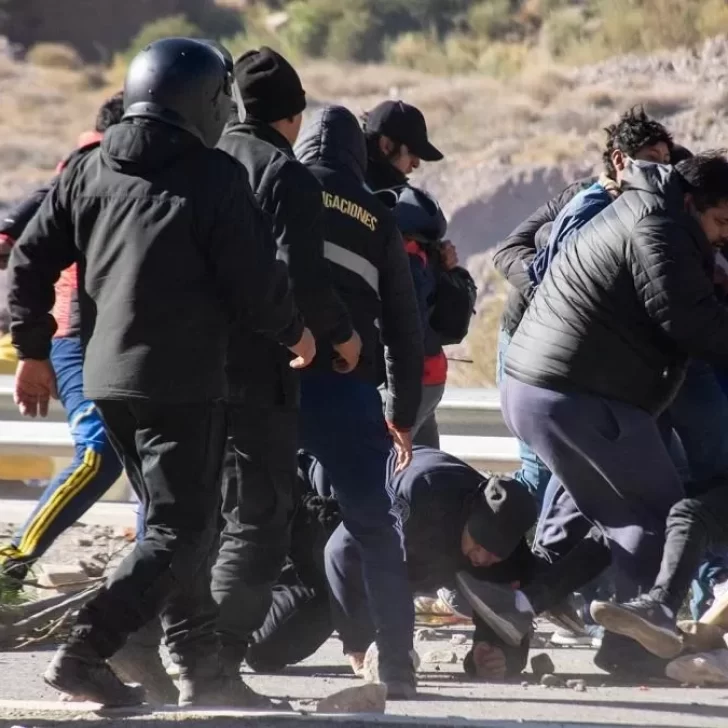 Convocan a un paro nacional docente para el jueves 22 de junio por la represión en Jujuy