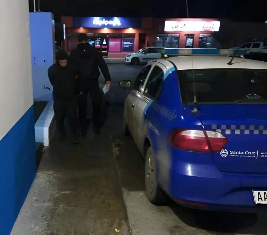 Intentó robar en un almacén armado con un “tramontina” y terminó detenido Intentó robar en un almacén armado con un “tramontina” y terminó detenido