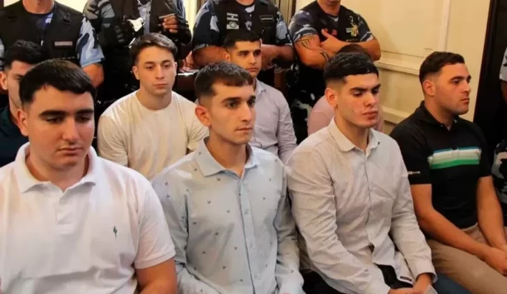 Crimen de Fernando Báez Sosa: los padres de los rugbiers buscan nuevos abogados