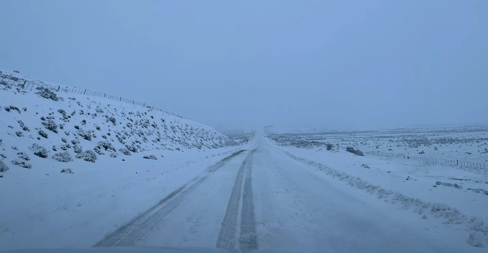 Cómo están las rutas en Santa Cruz tras las nevadas: circulación restringida y precauciones