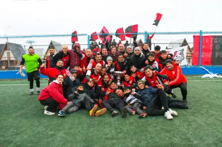 Sénior: San Benito es el gran campeón de la categoría del fútbol de los barrios