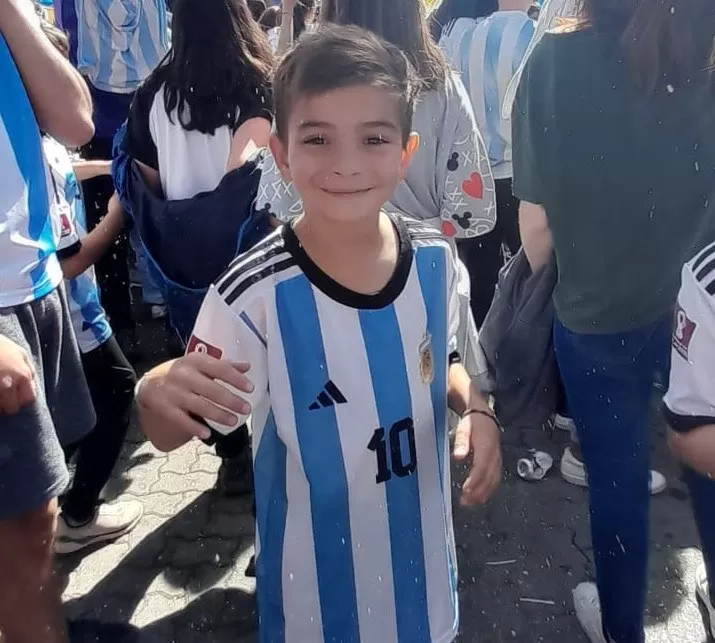Santino Tittarelli, el niño de El Calafate que entrena para jugar en Independiente