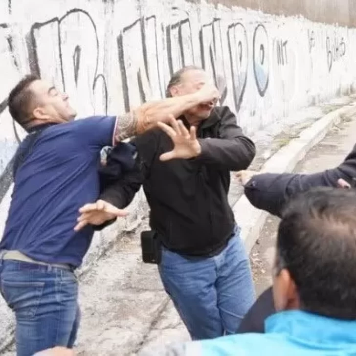 Choferes de la UTA golpearon en patota a Sergio Berni en la protesta por el colectivero asesinado en La Matanza