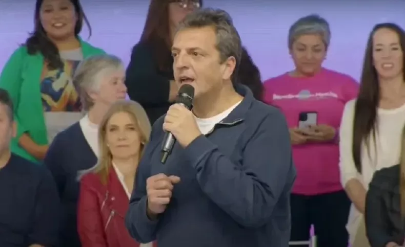 Massa apuntó contra el Gobierno de Macri: “Nos enterró a los argentinos a futuro”