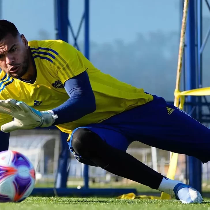 Sergio Romero fue operado por una nueva lesión en su rodilla y Boca decidió bajarle el sueldo