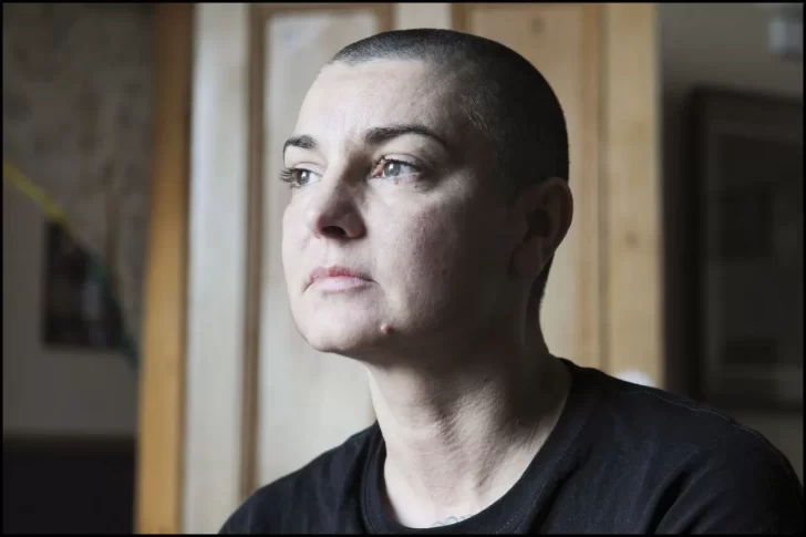Internaron a Sinéad O’Connor tras la muerte de su hijo de 17 años