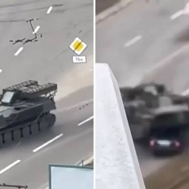Video. Horror en Ucrania: un tanque ruso aplastó un auto que circulaba con un hombre adentro