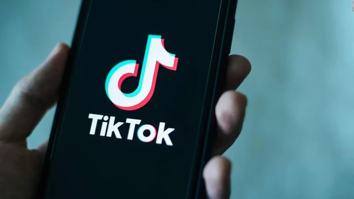 Buscaban dos niños desaparecidos: se habían escapado de la escuela para hacer un reto de TikTok