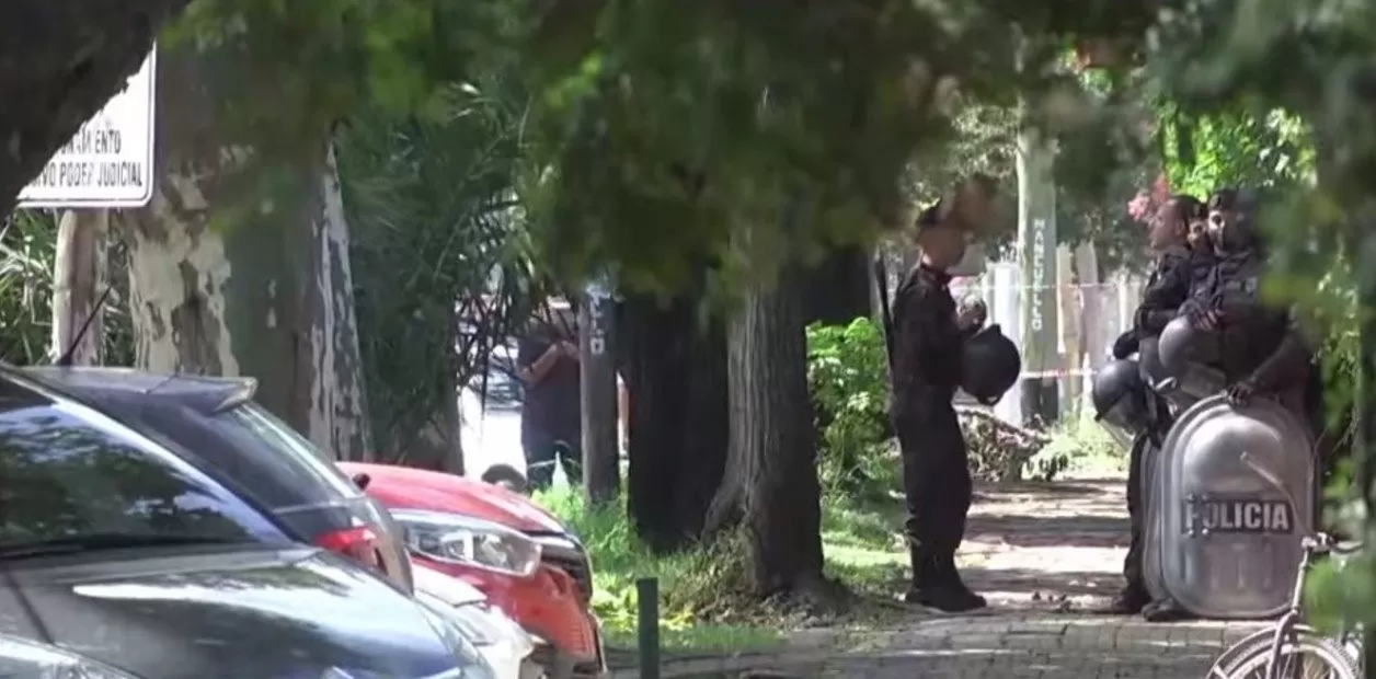 Un hombre tomó de rehenes a dos personas en un juzgado de Florencio Varela