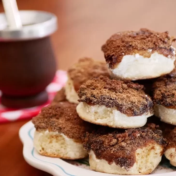 Receta de tortitas negras para acompañar el mate Receta de tortitas negras para acompañar el mate