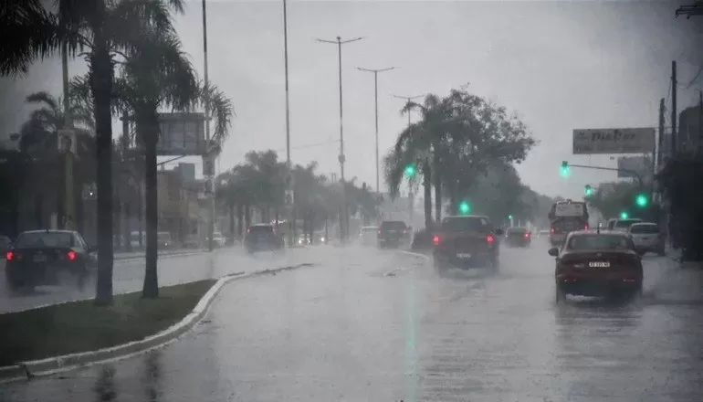 Alerta por vientos fuertes en varias zonas de Argentina