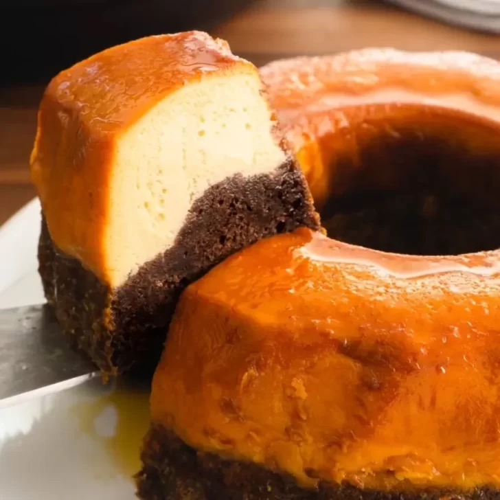 Torta imposible o chocoflan: cómo preparar la receta que es furor en las redes sociales