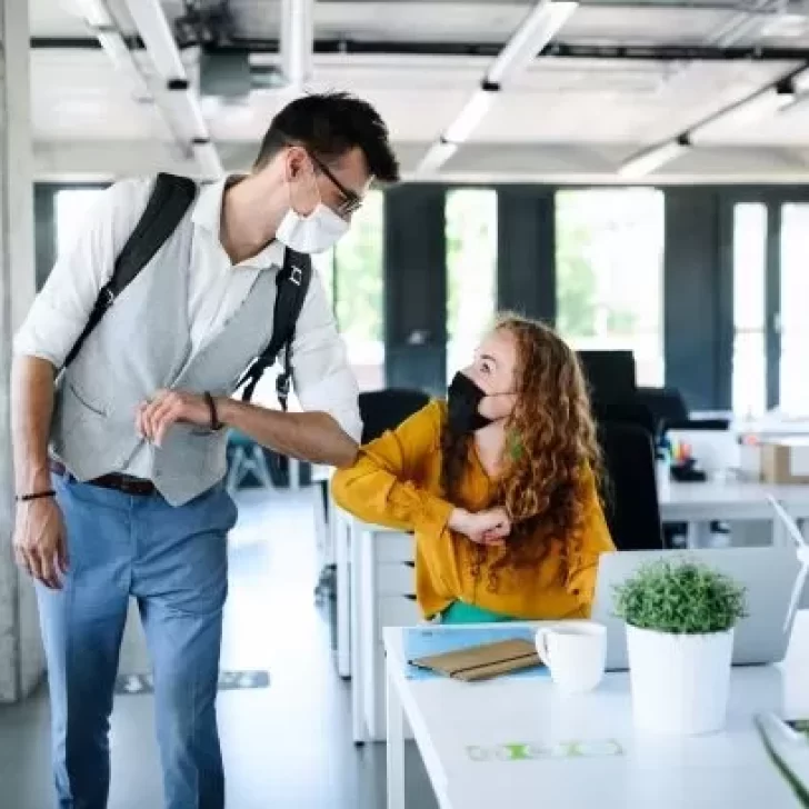 Coronavirus: cuándo pueden volver al trabajo quienes dieron positivo o fueron contacto estrecho Coronavirus: cuándo pueden volver al trabajo quienes dieron positivo o fueron contacto estrecho