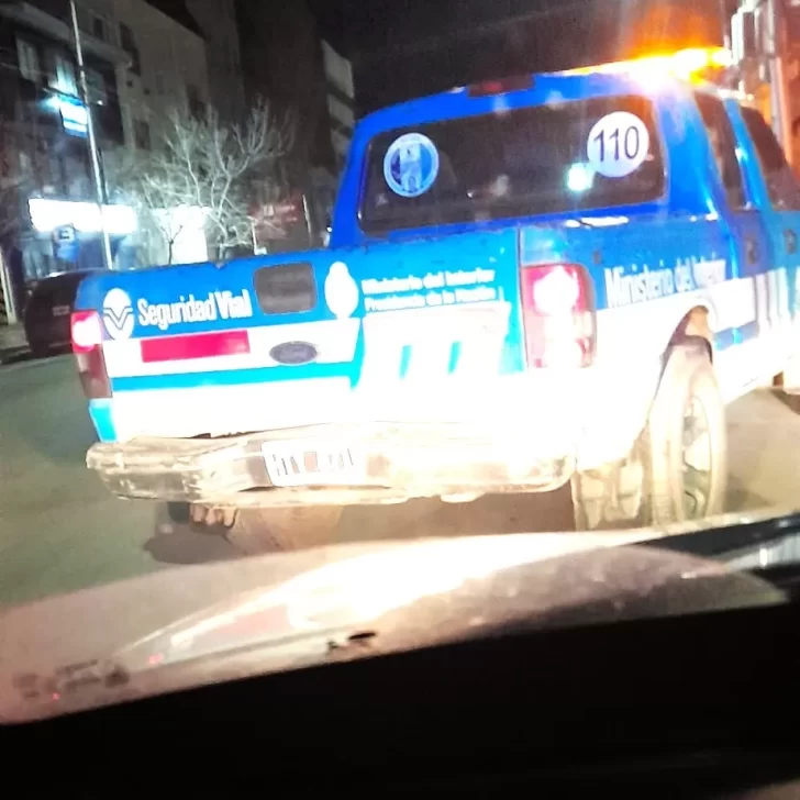 Confuso episodio entre jóvenes e inspectores de Tránsito Municipal: “Nos tiraron gas pimienta” denunciaron