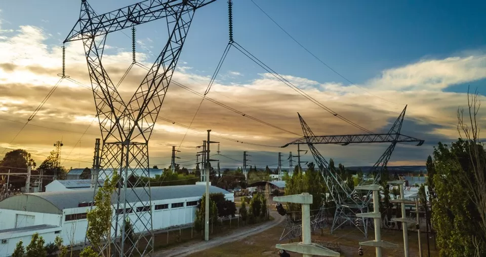 Qué es Transpa, la empresa responsable del transporte de energía en Santa Cruz y el resto de la Patagonia