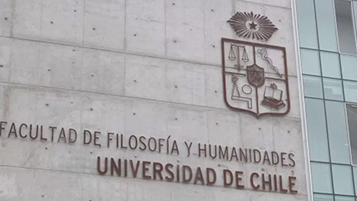 Horror: la Universidad de Chile aprobó dos tesis a favor de la pedofilia
