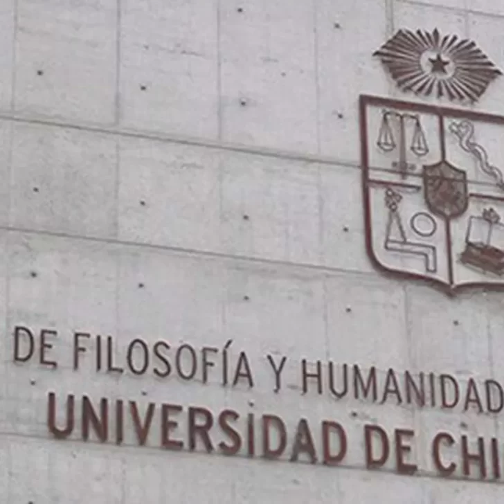 Horror: la Universidad de Chile aprobó dos tesis a favor de la pedofilia