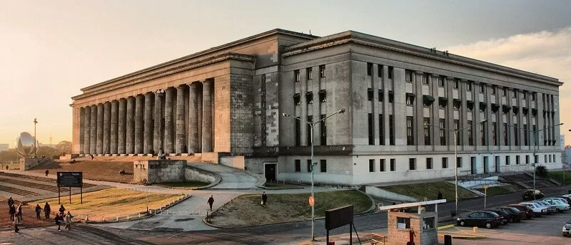 Universidad Pública: 6 carreras de la UBA entraron en el top 50 a nivel mundial