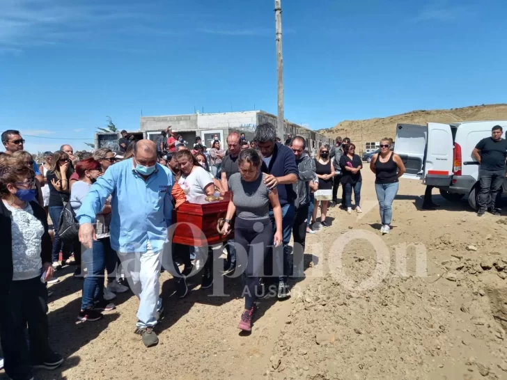 “Me queda no entender el plan divino”, el desconsolador mensaje de Estefanía, la mamá de las niñas de la familia García que fallecieron en la ruta con su papá