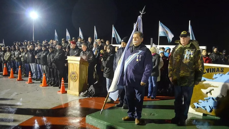 Cómo se vive la previa de la Vigilia por los 40 años de Malvinas en Río Grande Cómo se vive la previa de la Vigilia por los 40 años de Malvinas en Río Grande