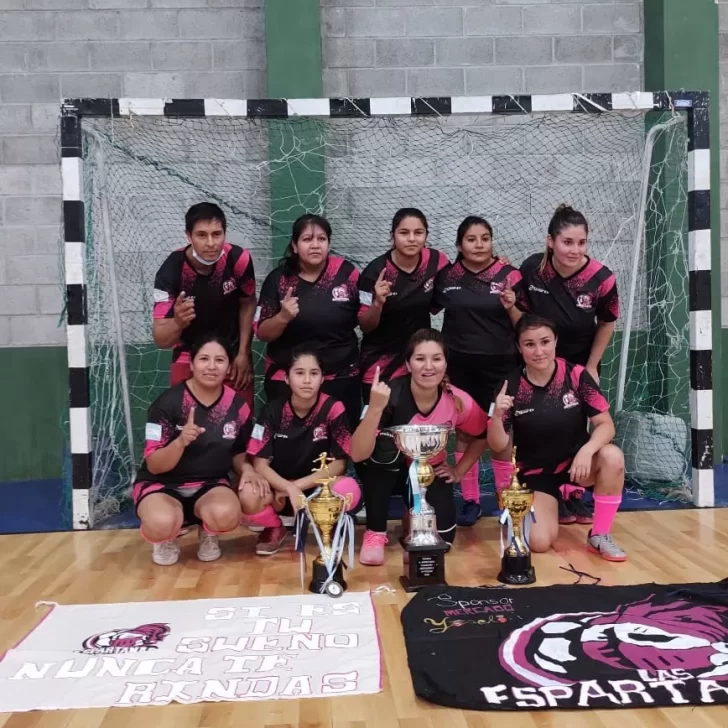 Armelinda Rojas: Espartanas campeonas de la “E” y Defensores de Mar del Plata en la “C”