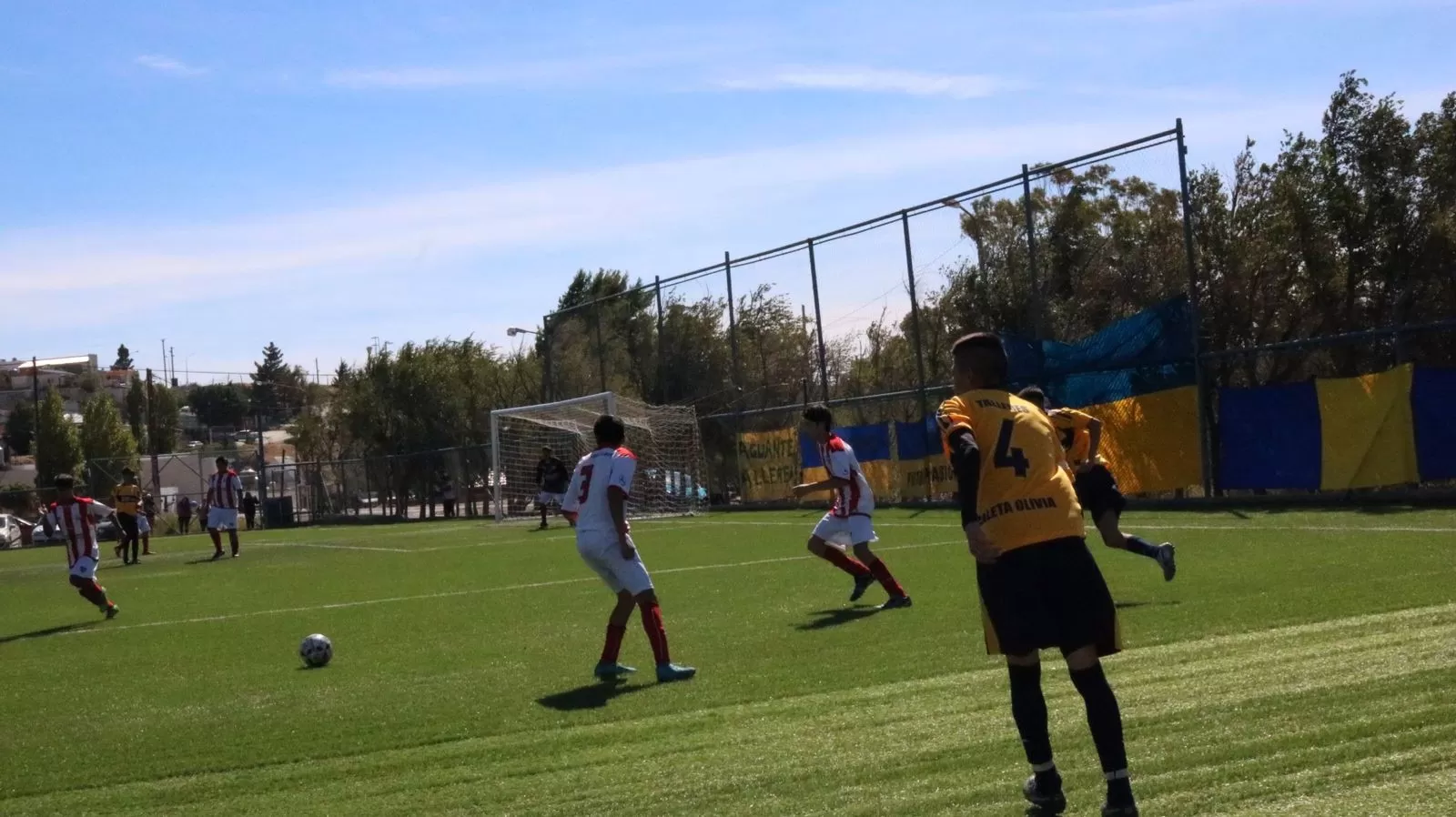 Liga Norte de Santa Cruz: la 5° de Talleres de Caleta Olivia festejó en cancha la consagración con un 5-0