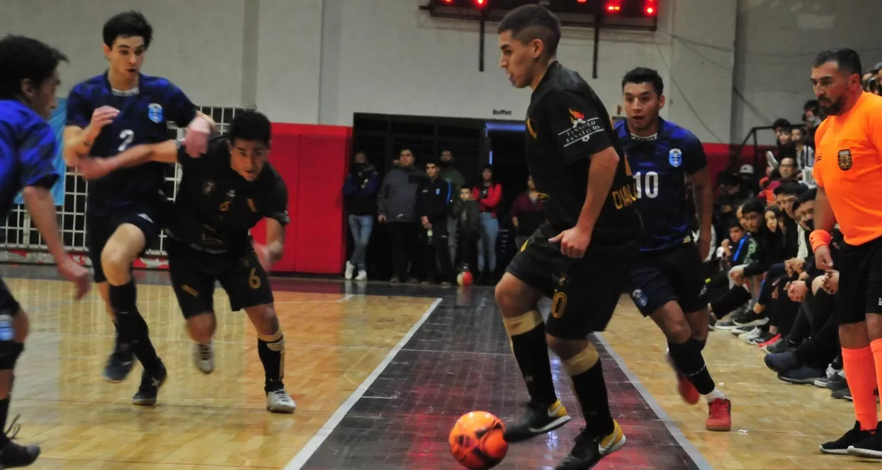 Futsal: se programó la fecha 8° con el “clásico” Opción Joven-Diablos Rojos