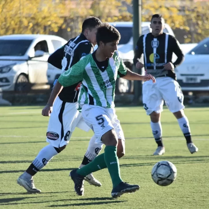 Liga Fútbol Sur: la previa de las semifinales en Río Gallegos con la palabra de los cuatro entrenadores Liga Fútbol Sur: la previa de las semifinales en Río Gallegos con la palabra de los cuatro entrenadores