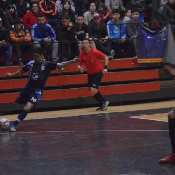 Superliga Patagónica de Futsal: Opción Joven debuta en la isla y busca pisar firme