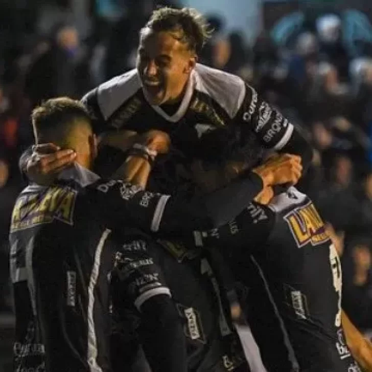 Video. Matías Muñoz: el “5” protagonista de un “campañón” de All Boys Video. Matías Muñoz: el “5” protagonista de un “campañón” de All Boys