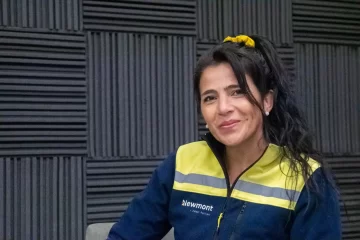 Conocé a Josefina: la primera y única mujer que perfora minas en Santa Cruz