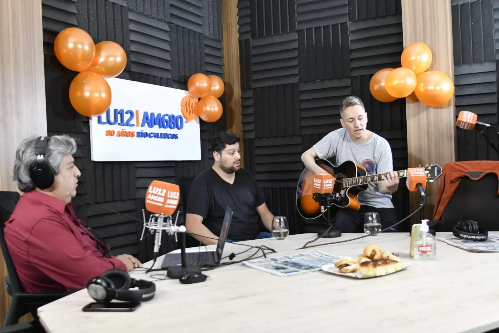 Todo el mundo pasó por LU12 AM680 por los 85 años de la radio
