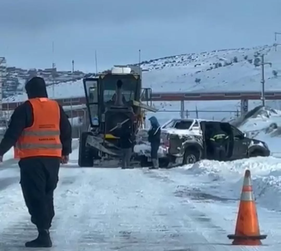 Atropellaron a un trabajador vial en la ruta entre Río Turbio y 28 de Noviembre: quedó lesionado