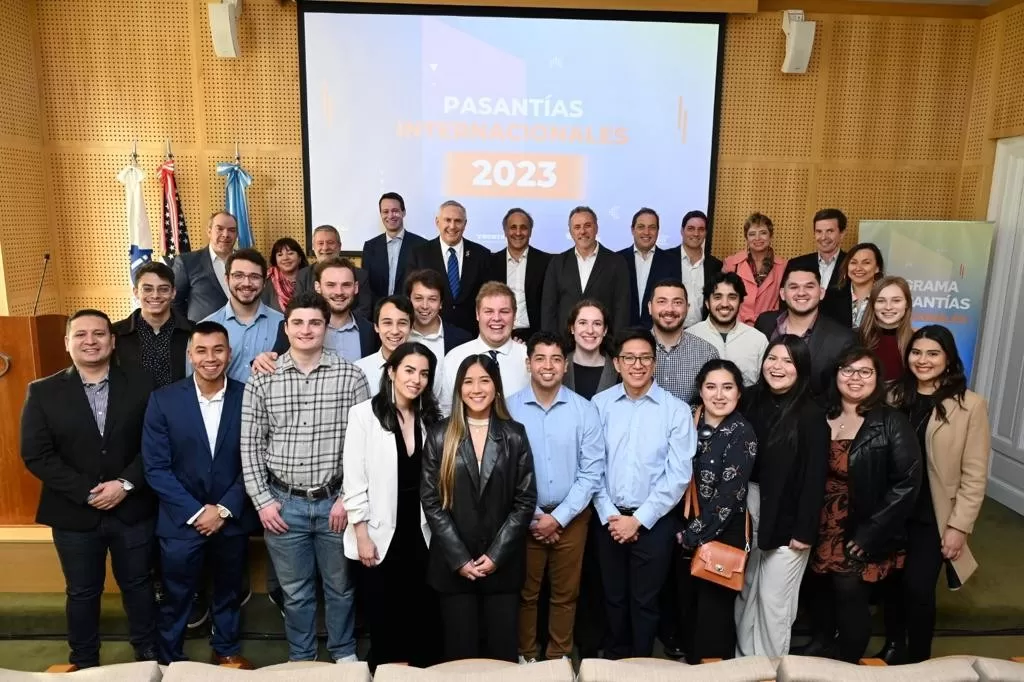 Impulsan programa para que estudiantes de EEUU realicen pasantías en Santa Cruz y otras localidades