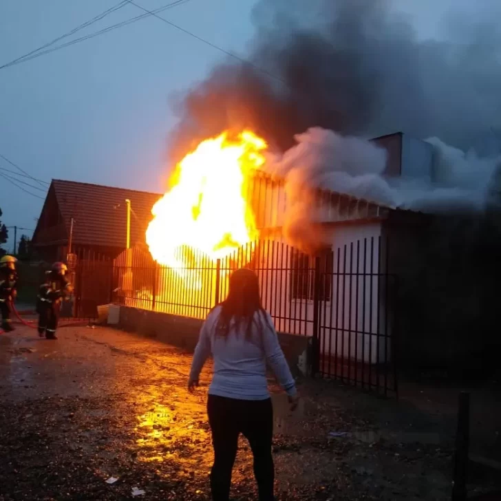 Piden donaciones para la familia de Las Heras que perdió todo en un incendio