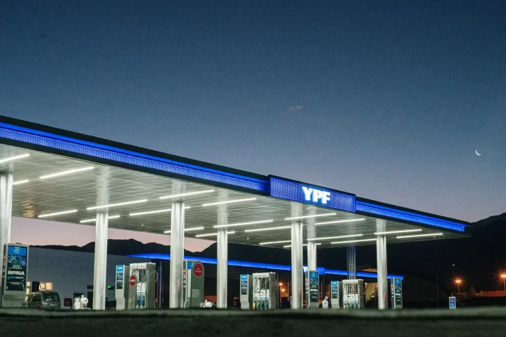 YPF advierte por una campaña falsa que promete “donación de combustibles”