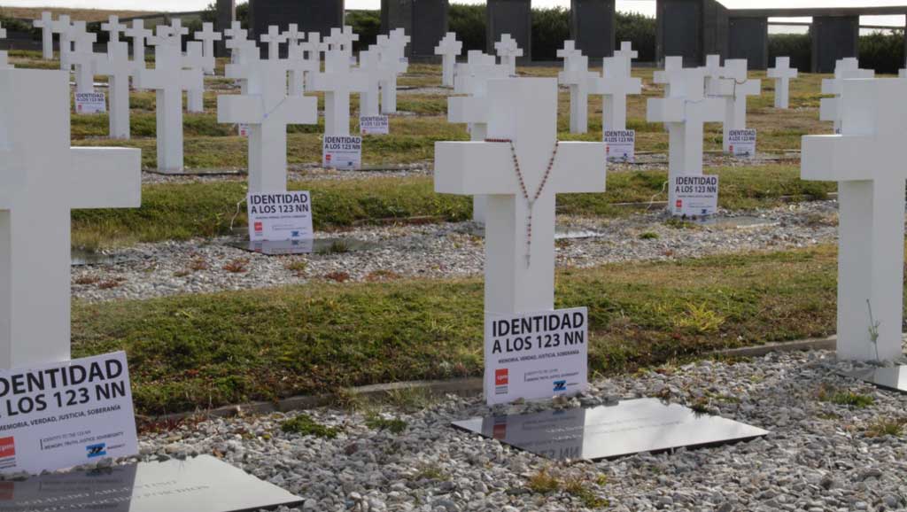 Con un llamado a “trabajar por la cultura del encuentro, sin odios ni guerras”, concluyó la ceremonia en Darwin