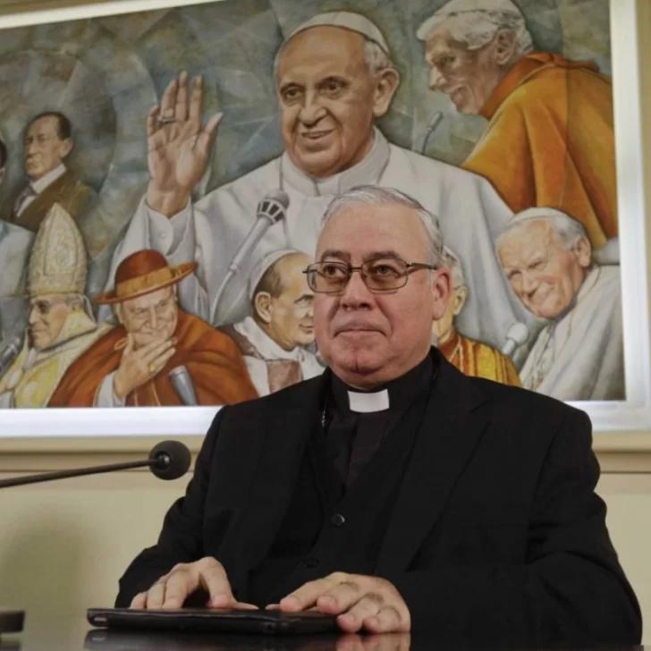 Obispos chilenos renuncian ante el Papa por un escándalo de abuso sexual
