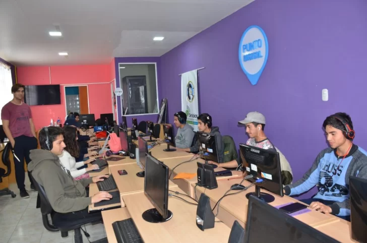 Velásquez confirmó la agenda de actividades para 2019