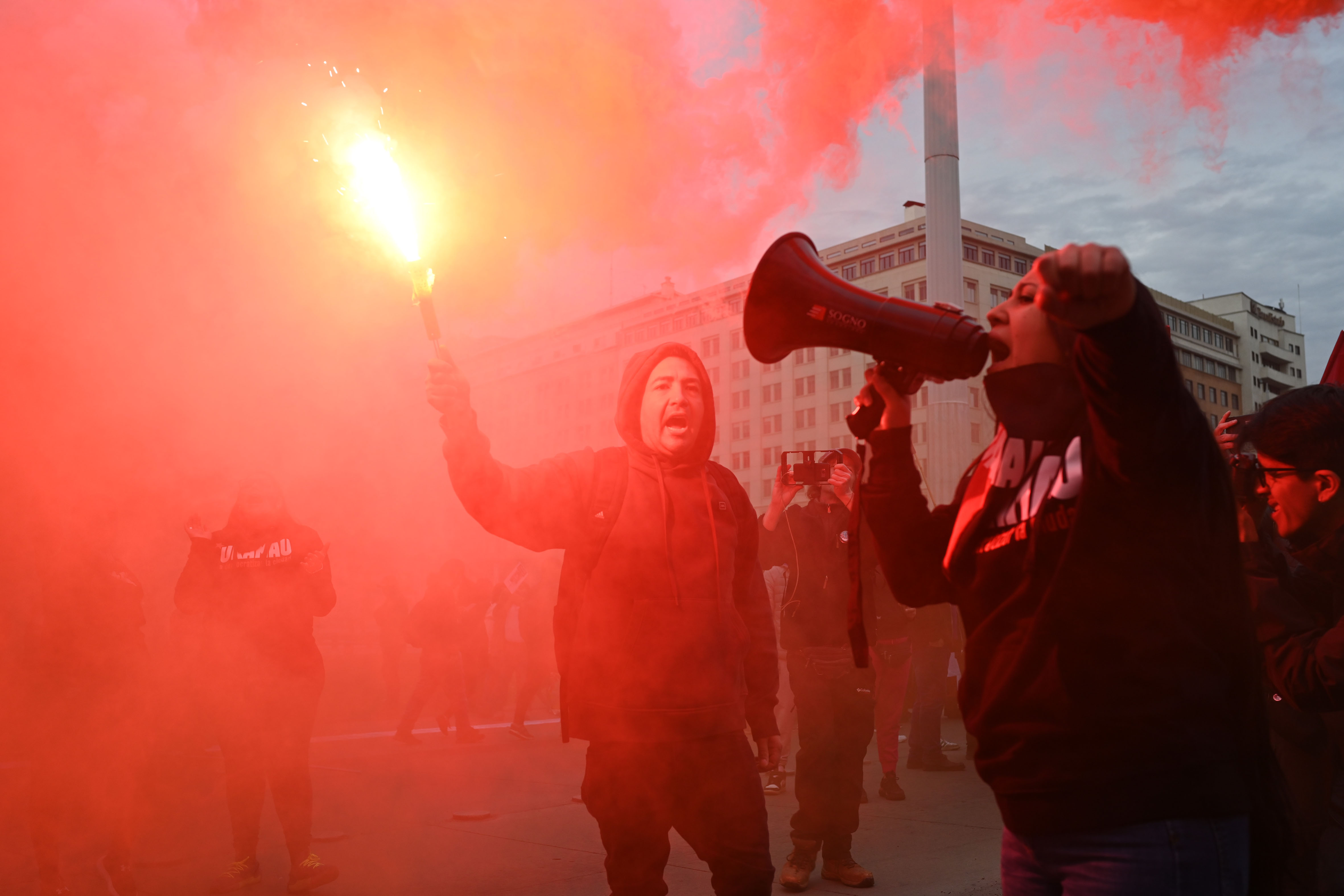 Incidentes en la marcha por los derechos humanos a 50 años del golpe en Chile