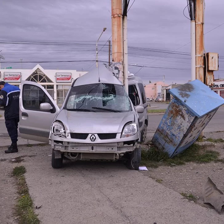 Continúa grave la mujer  accidentada en Av. Perón