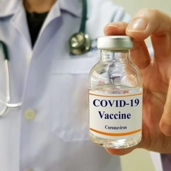 ¿Es el fin del coronavirus?: el 100% de los pacientes que probaron la vacuna de Oxford obtuvo anticuerpos