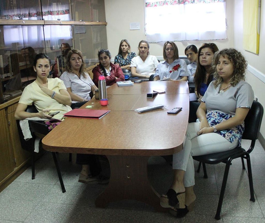 Capacitaron odontólogos por videoconferencia