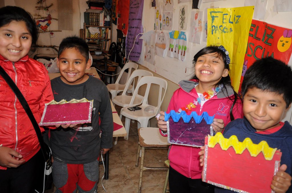 Continúa el taller de pintura para niños