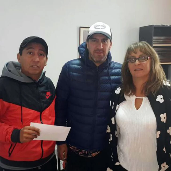 Pádel: competencia en Punta Arenas